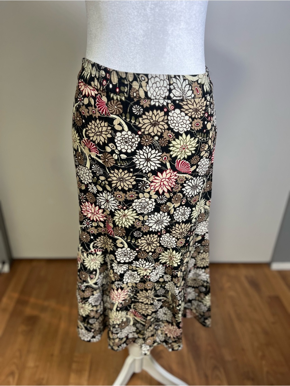 Sag Harbor Black Maxi Skirt with Cream, Pink and Tan Floral Print